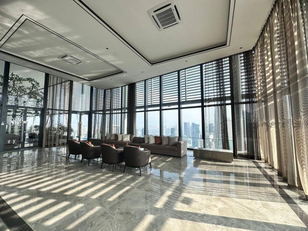 Pavilion Ceylon Hill By J&c Apartment *
