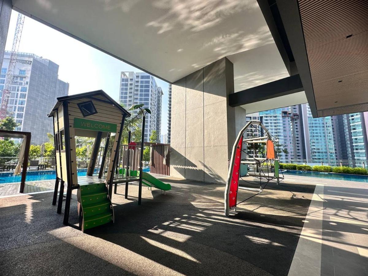 Apartment Pavilion Ceylon Hill By J&c Kuala Lumpur
